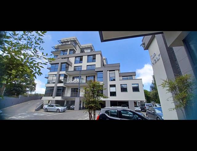 335M² OFFICE TO LET IN SANDHURST